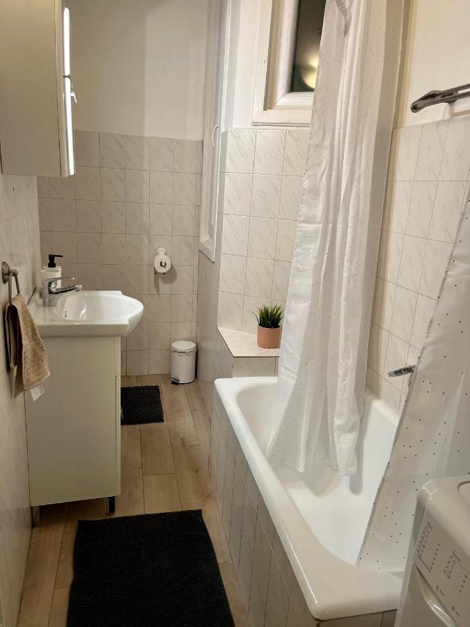 Your Home In Budapest: Cozy, Central & Silent Экстерьер фото